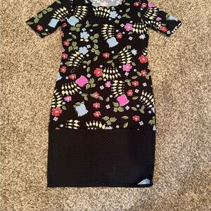 LuLaRoe Black and Red Midi Dress with Stylish Design and Comfortable Fit